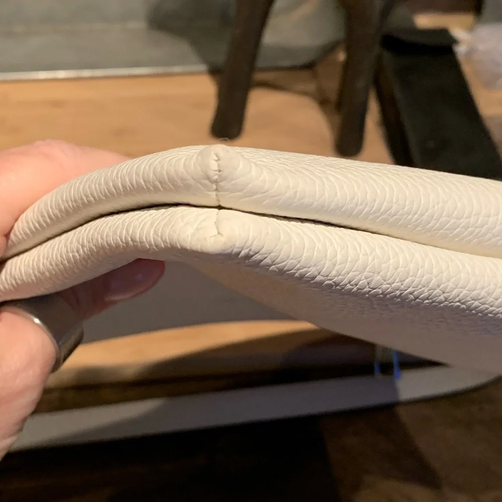 Marc Jacobs white crossbody - Picture 11 of 16